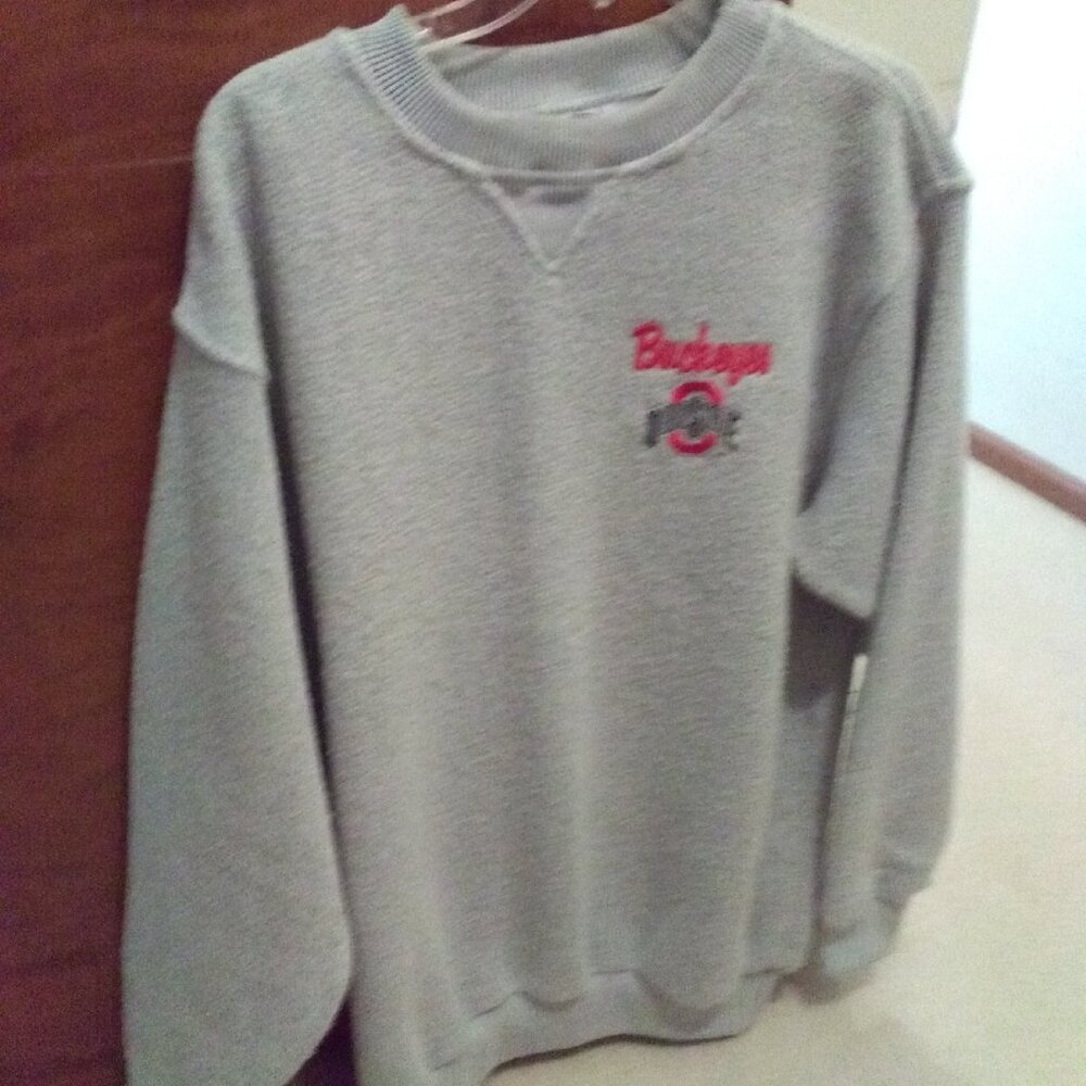 Ohio State Buckeyes Womens embroidered sweatshirt size L by Dynasty
